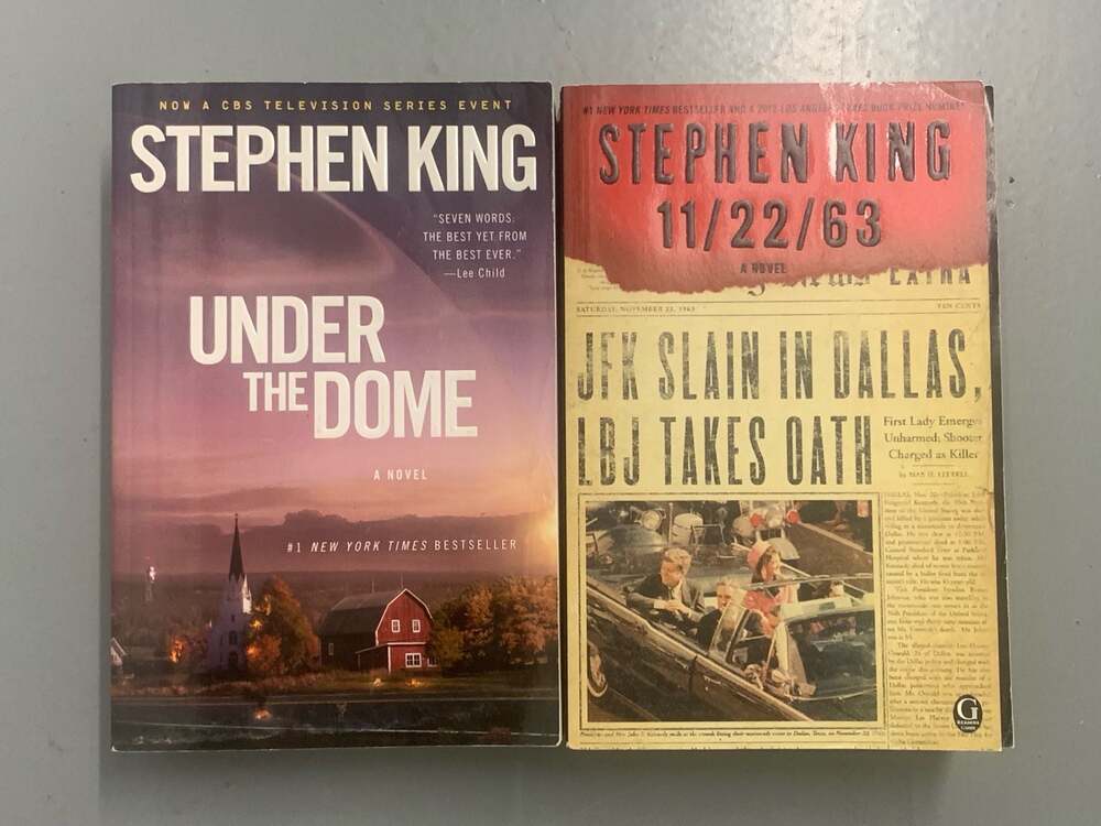 Stephen King Lot of 2 Paperbacks Under the Dome & 11/22/63
